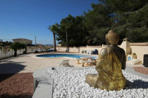 Preciosa Villa con Piscina particular